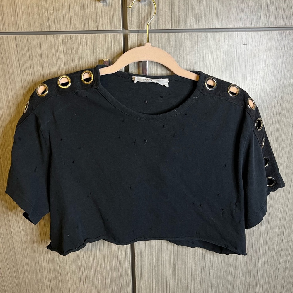 EMMA & SAM Black Cropped Tee